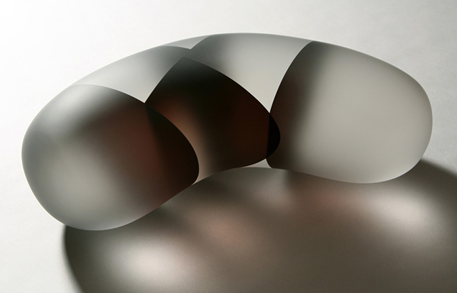 Segmentation, glass sculptures - Black & white embryo segmentation