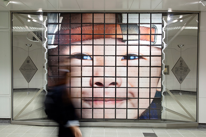 The moment we meet, Taipei metro installation