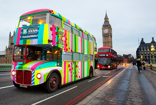 Magda Sayeg – 7up Knitted bus
