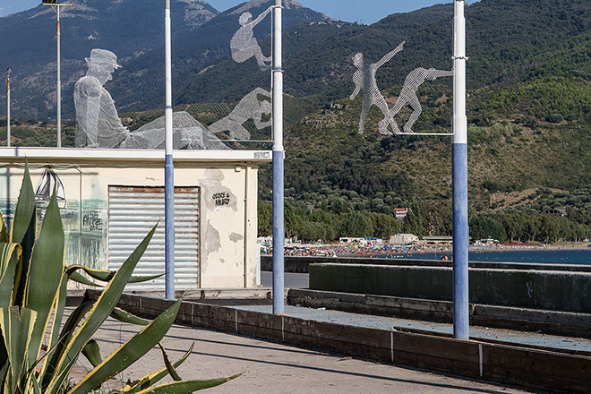 Edoardo Tresoldi - Thinkings - Oltre il Muro 2014, Sapri