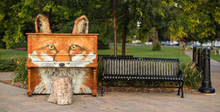 Luke Jerram - Street piano, Play me, I'm yours. Cobourg, Canada, 2014