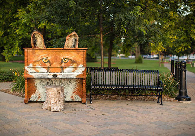Luke Jerram – Street Pianos: Play me, I’m yours