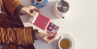 Prynt - Instant camera case for iPhone and Android