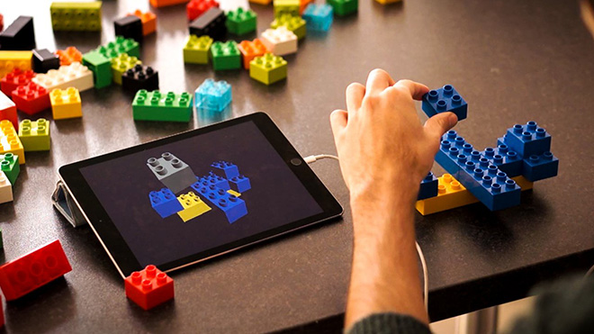 Lego X – Progettare giocando