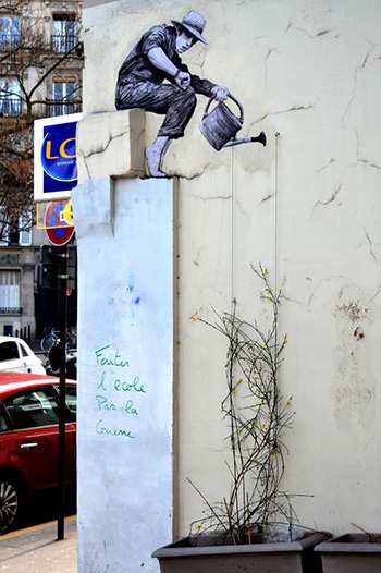 Levalet - Patience, street art - Paris