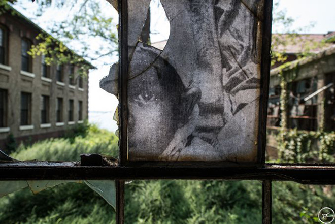 Unframed, Ellis Island, 2014