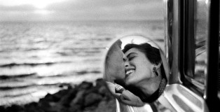 ©Elliott Erwitt / Magnum Photos - California, USA, 1955