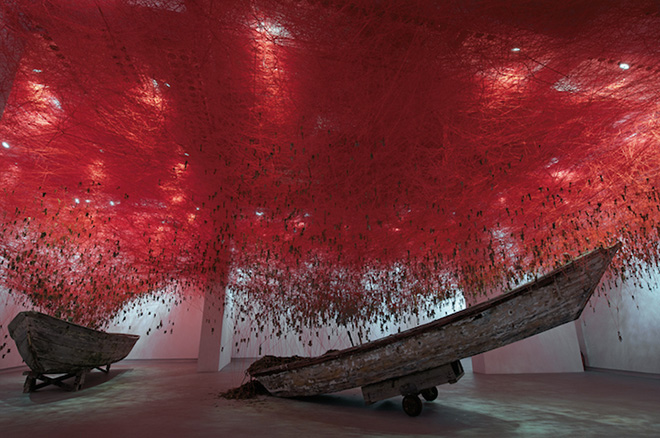 Chiharu Shiota - The Key in the Hand