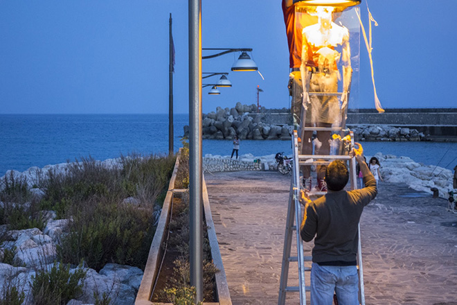 Borondo - Kouroi , Installation - Marina di Camerota. Photo credit: Fabiano Caputo