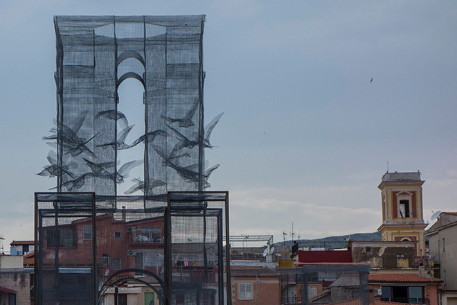 Edoardo Tresoldi - Incipit - Installazione per Meeting del Mare, 2015 presso Marina di Camerota. Photo credit: Fabiano Caputo