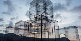 Edoardo Tresoldi - Incipit - Installazione per Meeting del Mare, 2015 presso Marina di Camerota. Photo credit: Fabiano Caputo