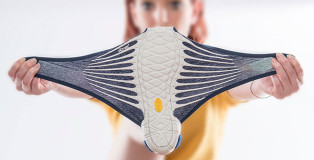 Vibram - La tecnica giapponese del Furoshiki applicata alle scarpe