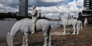 Jason deCaires Taylor - The Rising Tide