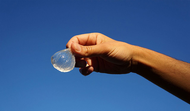 Ohoo! - The edible water blob