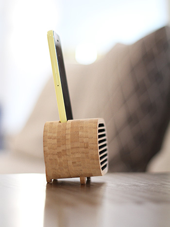 Amplio - New Sustainable iPhone sound amplifier