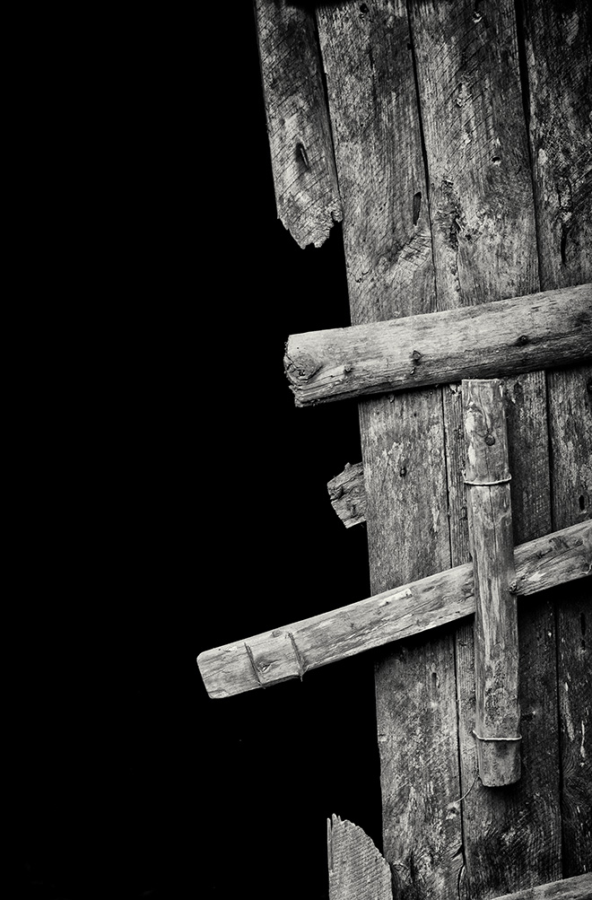 ©Andy Summers - Door, China, 2014