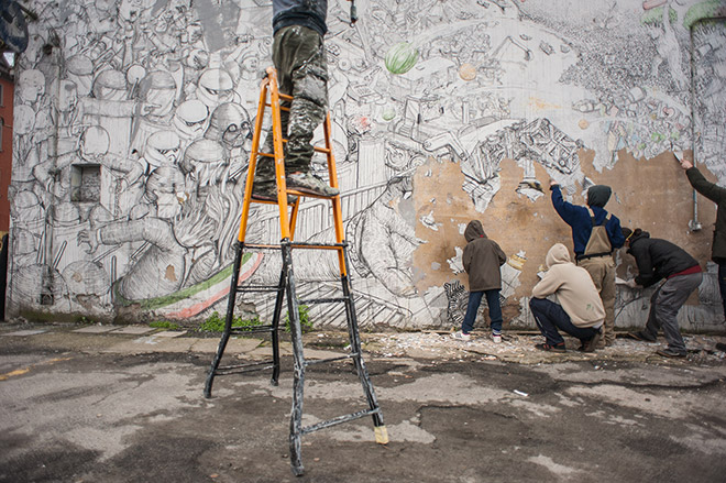 Blu cancella i murales realizzati a Bologna