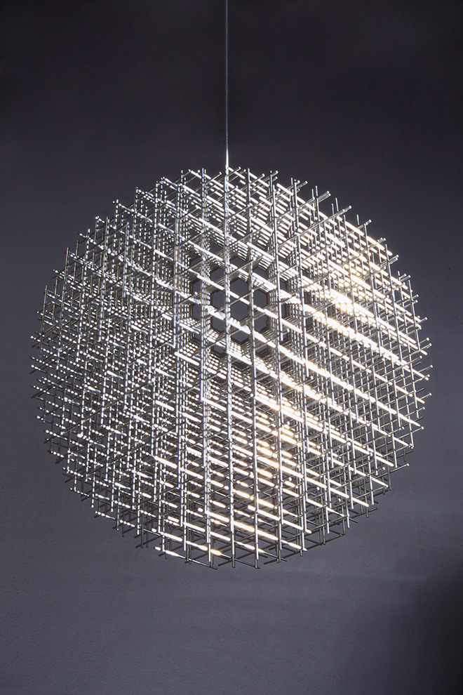 François Morellet - Sphère-trames [Sfera-trame], 1962, Acciaio inox, 75 cm di diametro - Collezione François e Danielle Morellet, Cholet