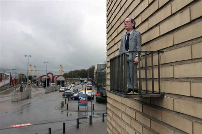 Isaac Cordal - The Crystal Ship, Contemporary Art Festival