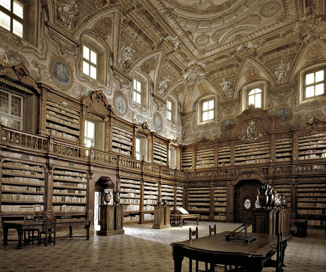 Massimo Listri - Biblioteca Girolamin, Napoli, 2002