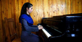 Negin Khpalwak - Zhora Orchestra