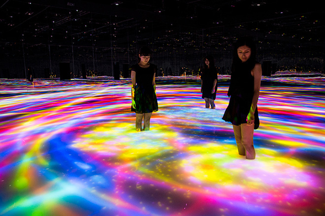 teamLab - Drawing on the Water Surface, 2016. Interactive Digital Installation, Created by the Dance of Koi and People - Infinity