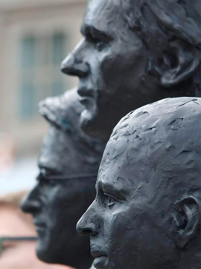 Davide Dormino - Anything to say? A monument to courage,  Berlin, Alexanderplatz May 1st, 2015