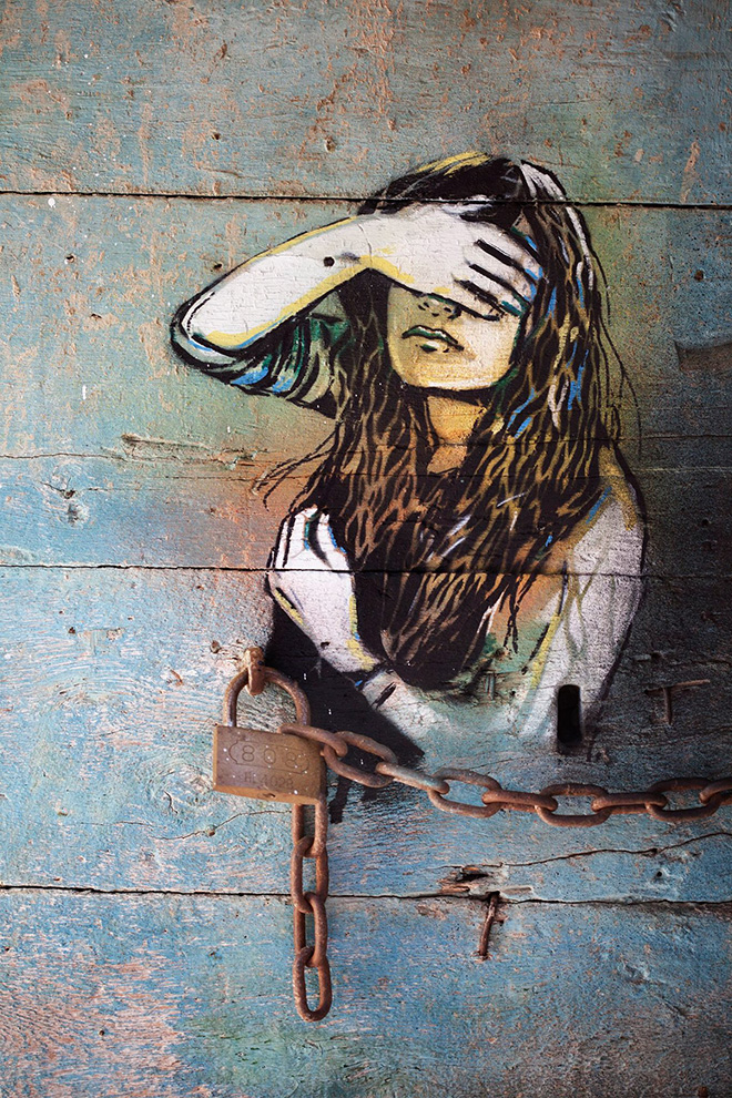 Alice Pasquini - CVTà Street Fest 2017, Civitacampomarano, Molise. photo credit: Alessia Di Risio