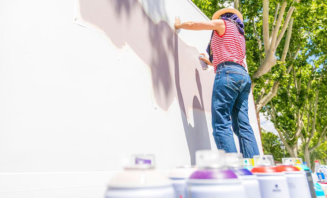 Nuria Mora – Truck Art project