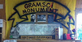 Thomas Hirschorn - Gramsci Monument