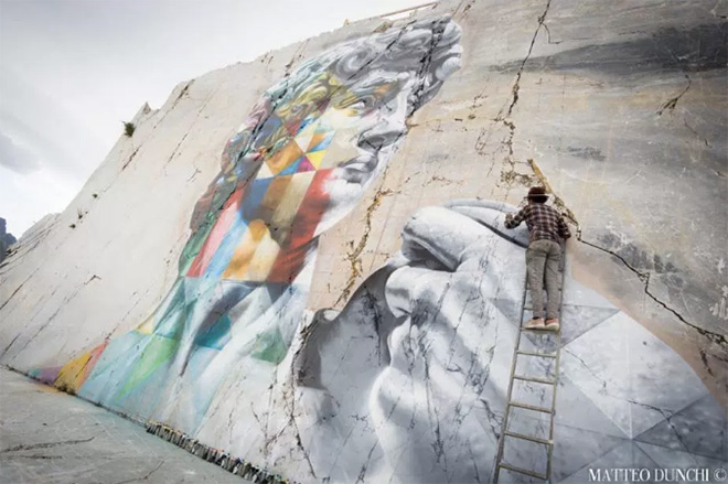 Eduardo Kobra - David multicolor, Cava Venedretta, Carrara. photo credit: Matteo Dunchi