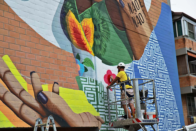 Alessio Bolognesi - #mariellepresente, murale a Ferrara, 2018