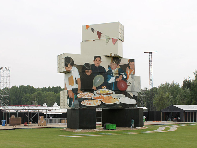 Mohamed L'Ghacham with Alba Trench - De Fiesta, North West Walls 2018, Werchter (Belgium)