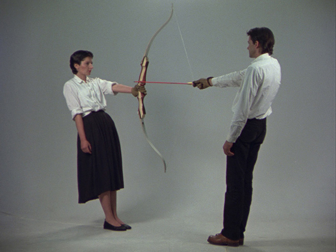 Ulay/Marina Abramović Rest Energy 1980, video 16mm trasferito su supporto digitale (colore, sonoro), 4’04”. Amsterdam, LIMA Foundation. Courtesy of Marina Abramović Archives e LIMA, MAC/2017/034. Credit: © Ulay/Marina Abramović. Courtesy of Marina Abramović Archives. Marina Abramović by SIAE 2018￼