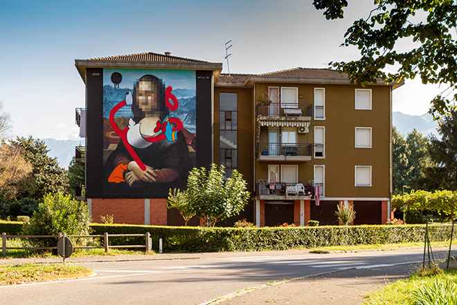 OZMO - Pixelated Mona Lisa with destructurated Donald Duck in Valle Camonica, WALL IN ART 2018, Angone. Photo credit: Davide Bassanesi