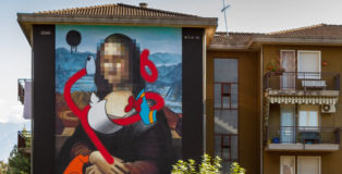 OZMO - Pixelated Mona Lisa with destructurated Donald Duck in Valle Camonica, WALL IN ART 2018, Angone. Photo credit: Davide Bassanesi