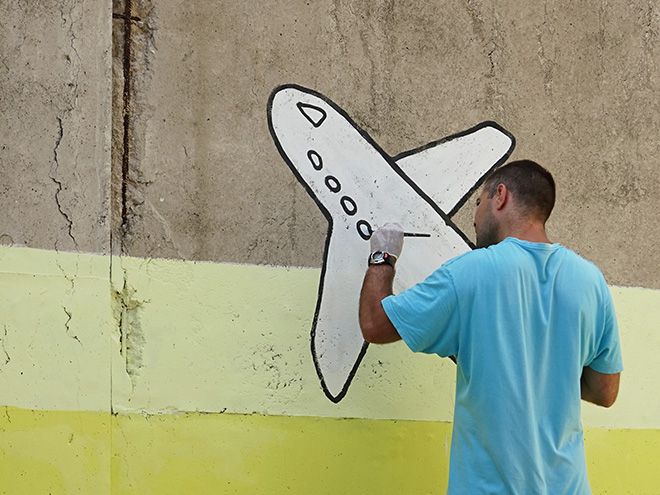 Guerrilla Spam - «MANI IN ALTO!», Secondo murales, Progetto di arte urbana Casa Circondariale di Larino (CB), 2018