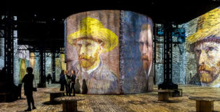 VAN GOGH - Starry night, Atelier des Lumières, Paris. © Culturespaces : E. Spiller