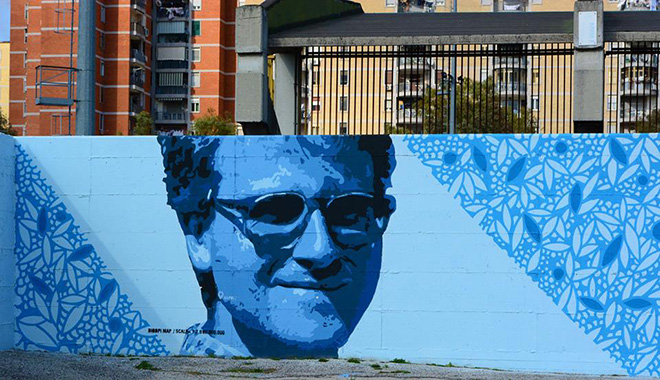 Gianluca Raro, Fabio Biodpi - Murale tributo a Marco Mascagna (ambientalista napoletano, impegnato in particolare contro l'inquinamento atmosferico e l'energia nucleare). (Aiuola Mediterraneo) , Scampia: Un murale per il Giardino dei cinque continenti e della non-violenza.