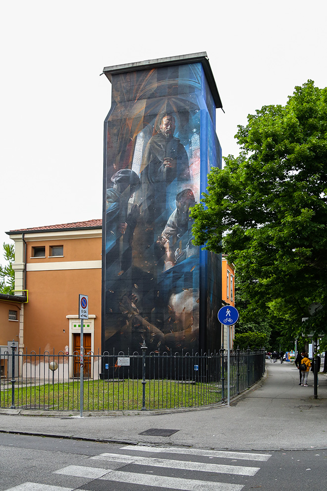 Vesod - Compianto, tra spirito e materia, murale a Padova sulla torretta idrica di Viale Codalunga. photo credit: Alen De Cesare