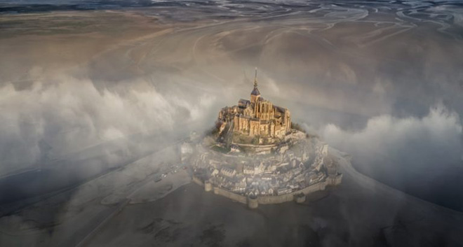 Deryk Baumgärtner - Mont Saint Michel, Commended Urban category, Drone Awards 2019