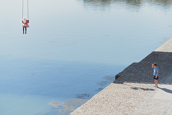 Mark Jenkins - Tolosa: installazioni al ROSE BÉTON. Photo credit: Benjamin Roudet