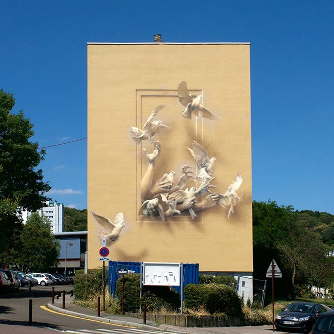 Eron - The Monument, Versailles (Bernard de Jussieu neighborhood), 2019. photo credit: Cédric Pierre