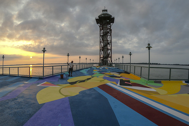 Sat One - Flotsam, Observation deck of Dobbin's Landing, Erie, Pennsylvanie. photo credit: Iryna Kanishcheva