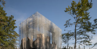 Edoardo Tresoldi - Simbiosi (parco Arte Sella in Trentino). photo credit: © Roberto Conte