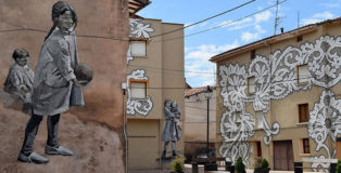 Wall-King Belorado - NeSpoon, Regue, Patricia Diez. Location: Plaza de San Nicolás, Belorado (Spagna). photo courtesy of: NeSpoon