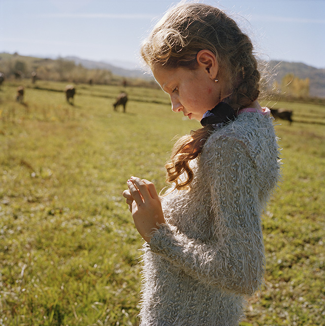 Rena Effendi - TRANSYLVANIA: BUILT ON GRASS