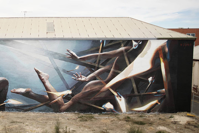 Vesod Brero - Dive, Wall in Port Adelaide for @wonderwallsportadelaide. Photo credit:@capitalwastepictures