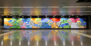 Philip Stanton - The colours of the gratitude, mural (stazione Guinardó / Hospital de Sant Pau), Barcellona. photo credit: ©Guillermo Cruz