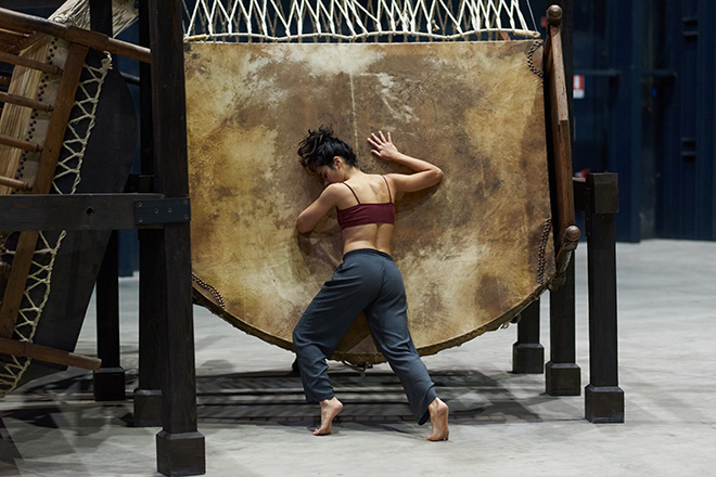 Chen Zhen - Jue Chang, Dancing Body - Drumming Mind (The Last Song), 2000. Installation view and performance, Pirelli HangarBicocca, Milan, 2020. PINAULT COLLECTION. © ADAGP, Paris. Courtesy Pirelli HangarBicocca, Milan Photo: Francesco Margaroli